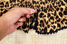 Load image into Gallery viewer, Leopard Top