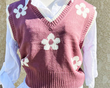 Load image into Gallery viewer, Flower Vest