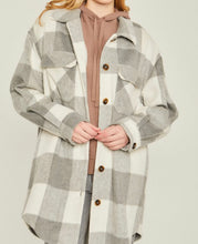 Load image into Gallery viewer, Oversized Plaid Shacket