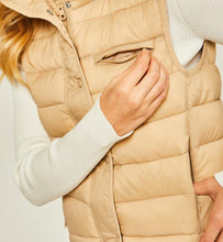 Load image into Gallery viewer, Harley Puffy Vest