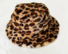 Load image into Gallery viewer, Leopard Bucket Hat
