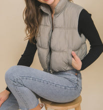 Load image into Gallery viewer, Grey Puffer Vest
