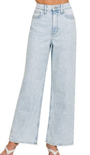 Load image into Gallery viewer, Earthy Mom Jeans
