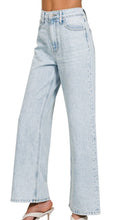 Load image into Gallery viewer, Earthy Mom Jeans
